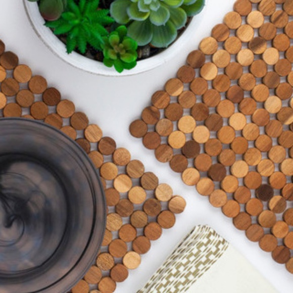 Handmade Exotic Wood Dots Placemats - Picture 1 of 6